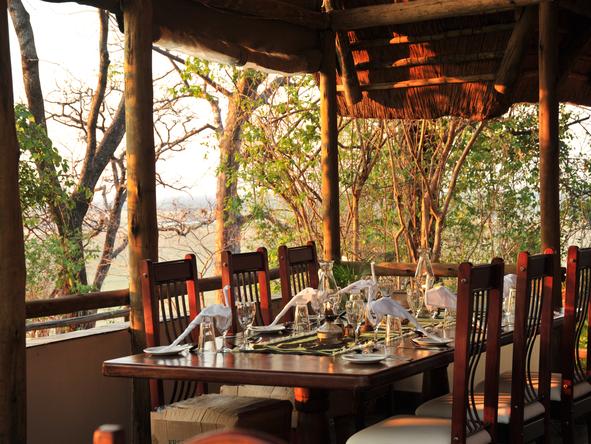 Muchenje Safari Lodge - Dining